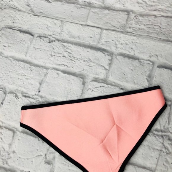 TRIANGL Swim Bottoms Size M - Picture 4 of 6